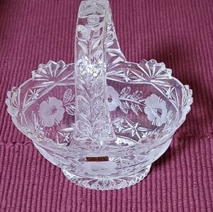 Vintage "Medallion Rose" Collection Crystal Basket